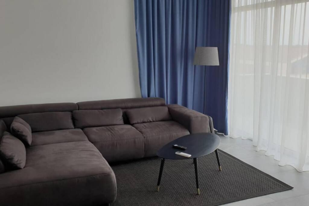 Papillon Apartment #6 Dumbravita  ภายนอก รูปภาพ